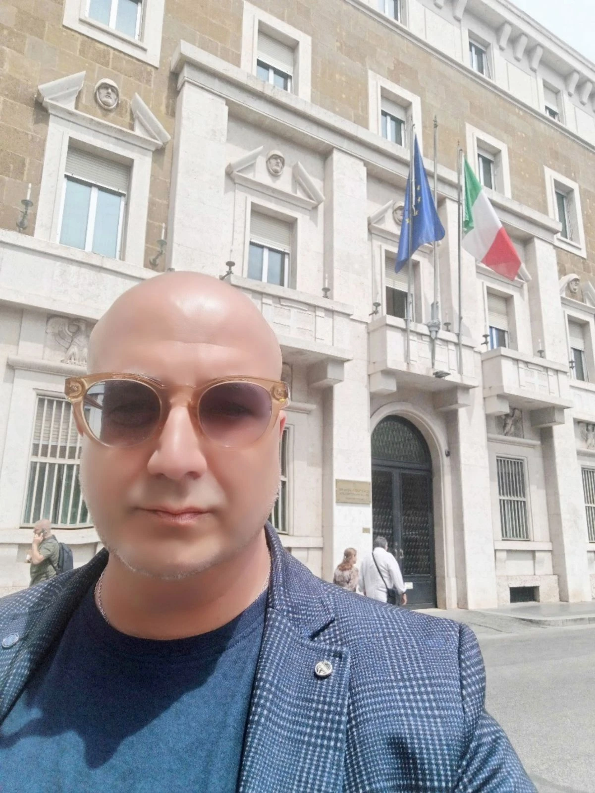 Rubrica Lettere e Commenti