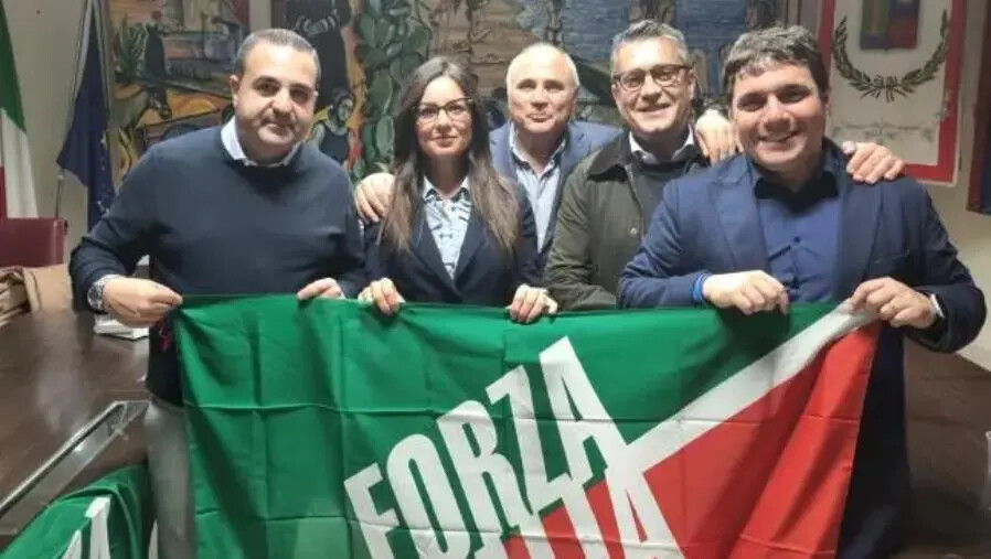 images Forza Italia Cropani, l’avvocato Angela Pugliese è la nuova responsabile del partito
