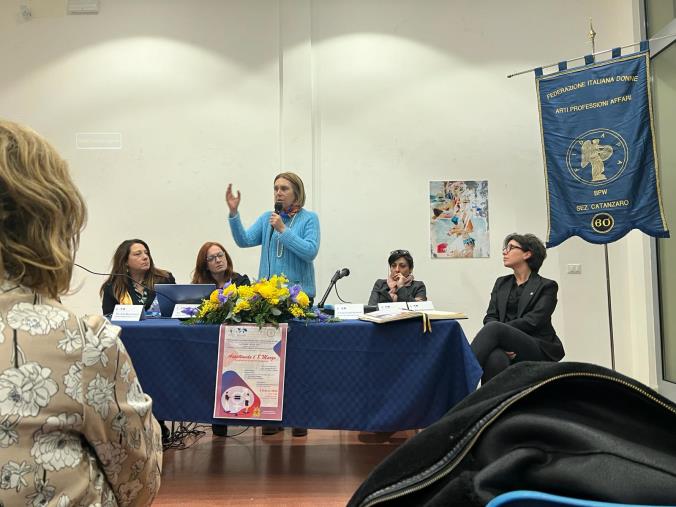 8 marzo, Fidapa Catanzaro conclude il ciclo di incontri sulla parità di genere images 8 marzo, Fidapa Catanzaro conclude il ciclo di incontri sulla parità di genere
