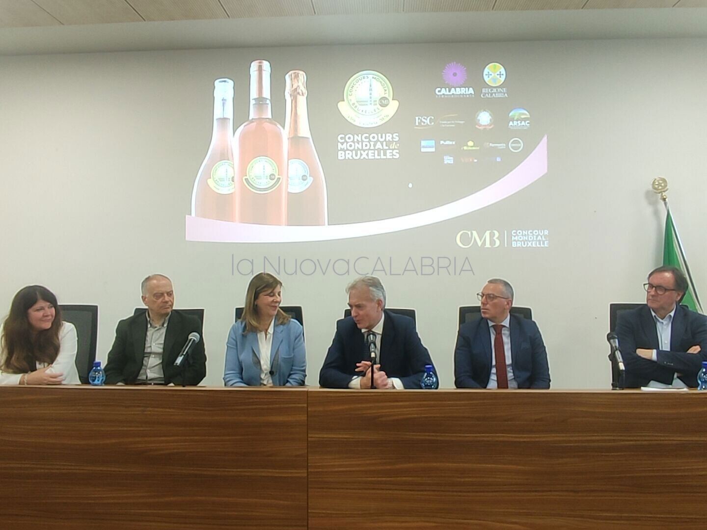 images Il Concours Mondial de Bruxelles torna in Calabria: presentata in Cittadella la tappa di Cirò