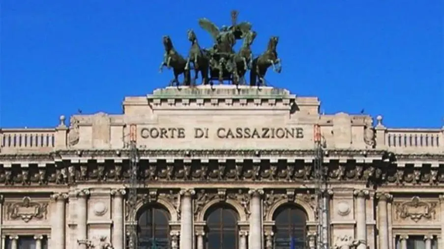 Uccise e bruciò il marito nel Reggino, la Cassazione conferma l’ergastolo per Susanna Brescia