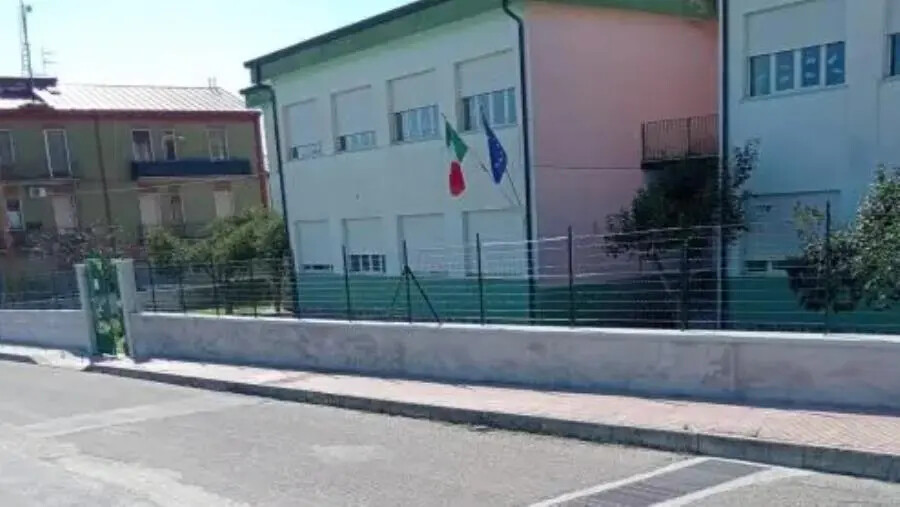 images Efficientamento energetico per la scuola, nuovo finanziamento al Comune di Botricello