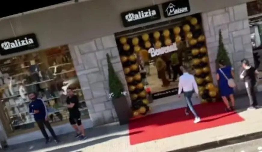 images Cosenza, ennesimo furto sventato al gruppo Malizia: fermata una donna