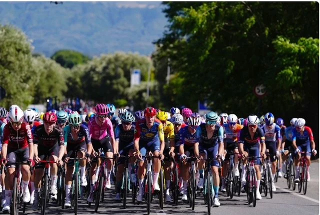 Giro Next Gen 2026: seconda tappa in sicurezza con i servizi di ordine pubblico predisposti dal Questore di Catanzaro 