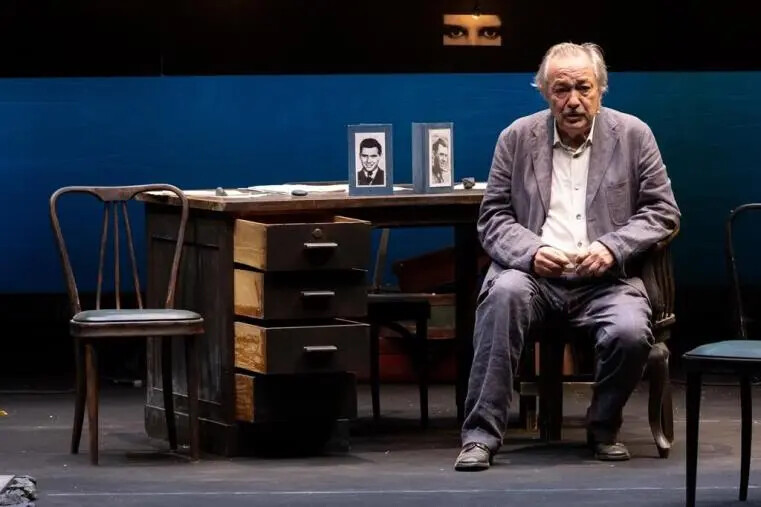 images AMA Calabria, a Catanzaro arriva Remo Girone con “Il cacciatore di nazisti, l’avventurosa vita di Simon Wiesenthal”