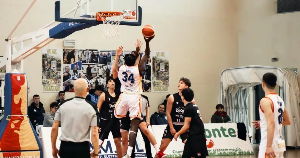 Basket U19 Eccellenza, l'Academy chiude in bellezza la stagione travolgendo la Juvecaserta images Basket U19 Eccellenza, l'Academy chiude in bellezza la stagione travolgendo la Juvecaserta