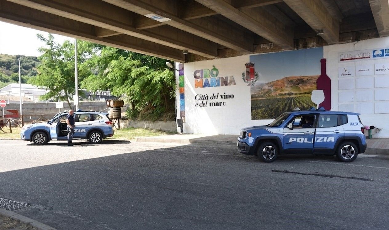 Raffica di controlli a Cirò Marina e nel capoluogo: denunciata una persona images Raffica di controlli a Cirò Marina e nel capoluogo: denunciata una persona