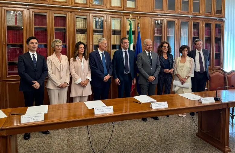 Oltre 3 milioni alla Calabria per sicurezza e scuole: firmato protocollo a Catanzaro images Oltre 3 milioni alla Calabria per sicurezza e scuole: firmato protocollo a Catanzaro