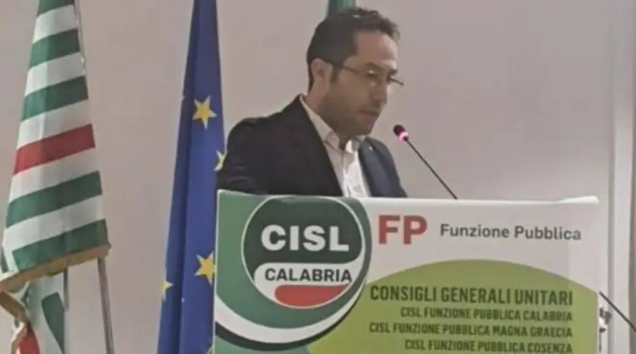 images Dulbecco, Curcillo (CISL Fp Magna Graecia): "Bene l’abolizione del vincolo di esclusività per i sanitari ma serve svolta su assunzioni" 