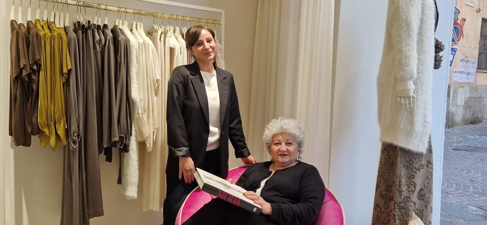 images Nel centro di Catanzaro nasce "Madame Marlù", atelier e sartoria artigianale dallo stile minimal chic