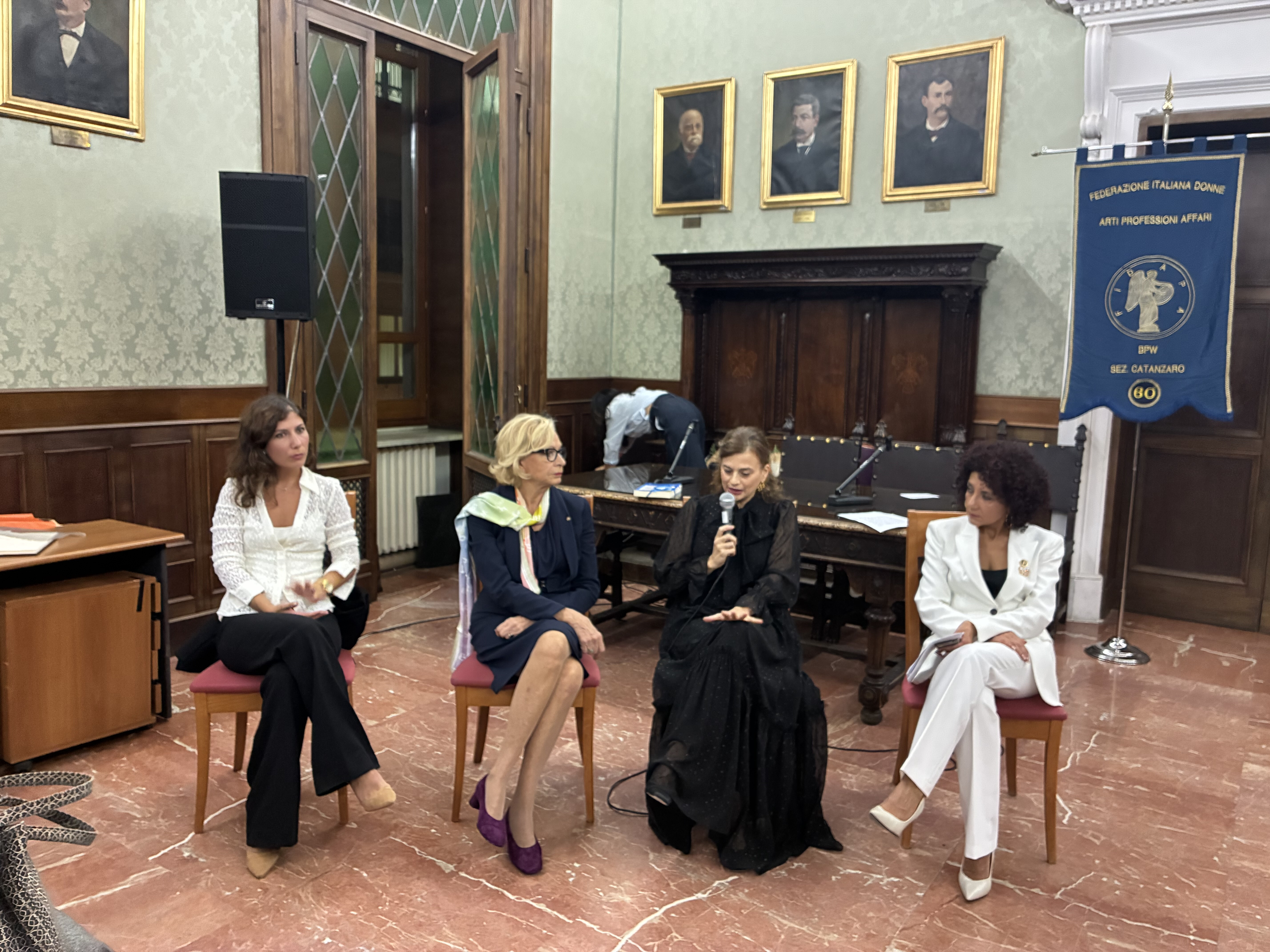 images Catanzaro, a Palazzo de Nobili una conversazione-concerto con Ingrid Carbone e FIDAPA BPW