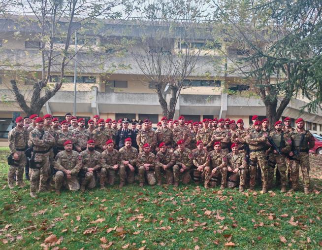 images Visita del Generale Truglio allo Squadrone Eliportato Cacciatori Calabria