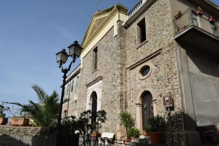 images L'Avis comunale Gizzeria partecipa alla raccolta fondi per i lavori alla Parrocchia San Giovanni Battista