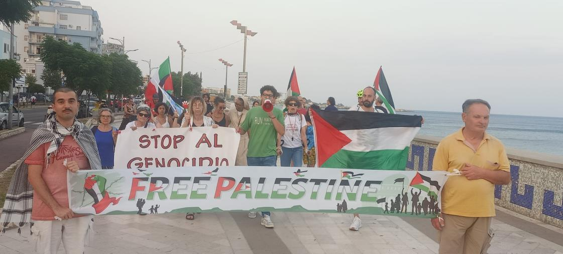Catanzaro, si scende in piazza per la manifestazione “La fine del genocidio è la fine del sionismo”