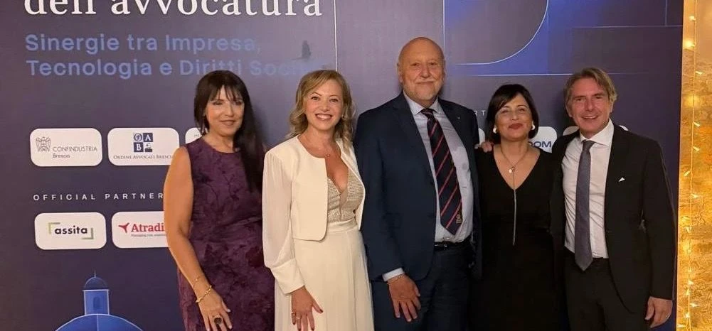 La Camera Civile di Catanzaro all’Assemblea Nazionale UNCC di Brescia:"L’associazionismo è la forza dell’Avvocatura"