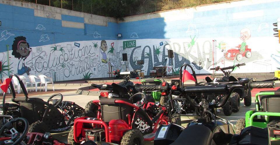 Cropani, svaligiato bene confiscato: rubate bici, veicoli e hard disk images Cropani, svaligiato bene confiscato: rubate bici, veicoli e hard disk