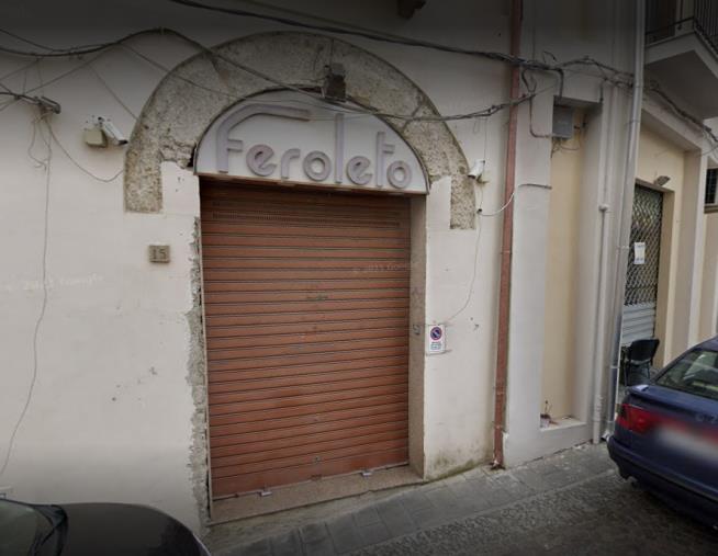 Catanzaro. Scomparsa gioielliere Feroleto, Ladalardo (associazione Commercianti): "Un altro pezzo della nostra amata città ci ha lasciato" images Catanzaro. Scomparsa gioielliere Feroleto, Ladalardo (associazione Commercianti): "Un altro pezzo della nostra amata città ci ha lasciato"