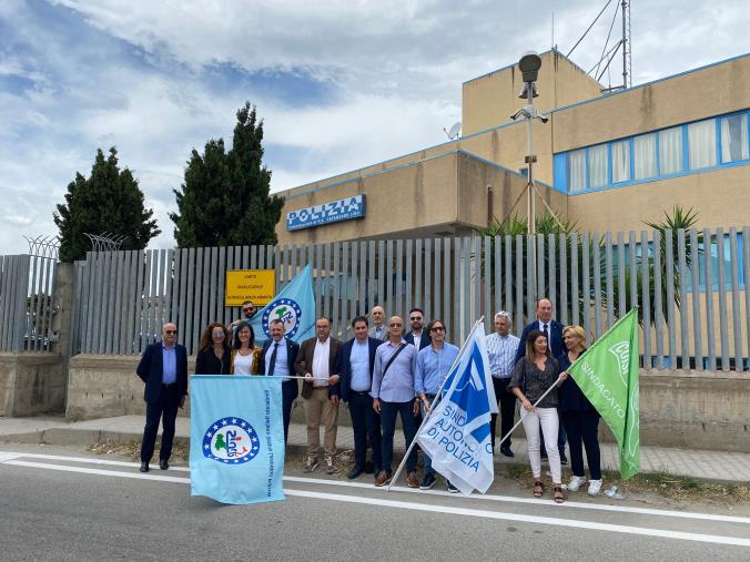 images Comunali Catanzaro, l'on. Delmastro Delle Vedove incontra Ferro (FdI) e i sindacati di polizia: "La repressione della criminalità prima di tutto"