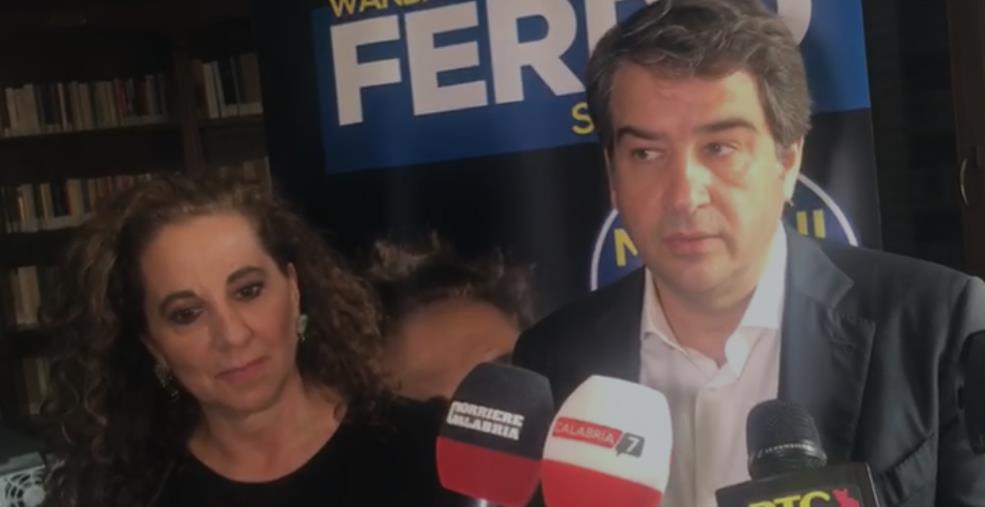 Comunali a Catanzaro, Fitto (FdI): "E' una battaglia seria e di coerenza e Wanda Ferro la interpreta bene" images Comunali a Catanzaro, Fitto (FdI): "E' una battaglia seria e di coerenza e Wanda Ferro la interpreta bene"