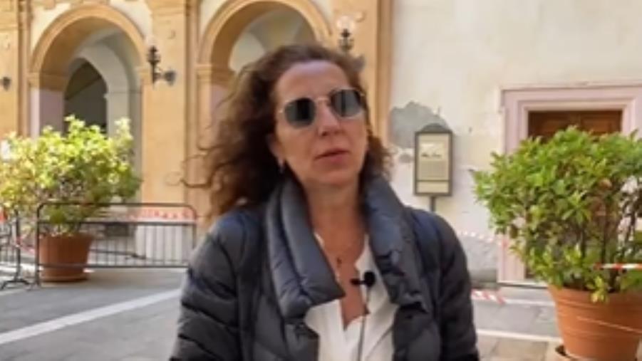 images Migranti, il sottosegretario Wanda Ferro in sopralluogo a Roccella