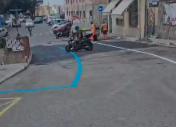 Catanzaro, aperta via De Gasperi: in giro in moto con tanto di coriandoli  images Catanzaro, aperta via De Gasperi: in giro in moto con tanto di coriandoli