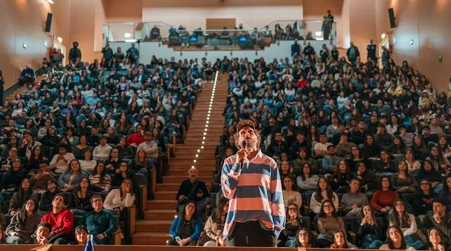 Monteverdi: “Grazie a Jovanotti per l’incontro con gli studenti dell’UMG. La città lo aspetta il 22 agosto”