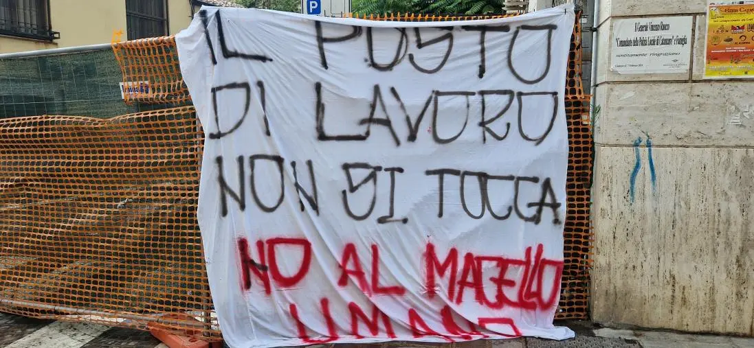 images Appalto rifiuti a Catanzaro, chiesta la revoca del bando: prossimo tavolo il 31 luglio 