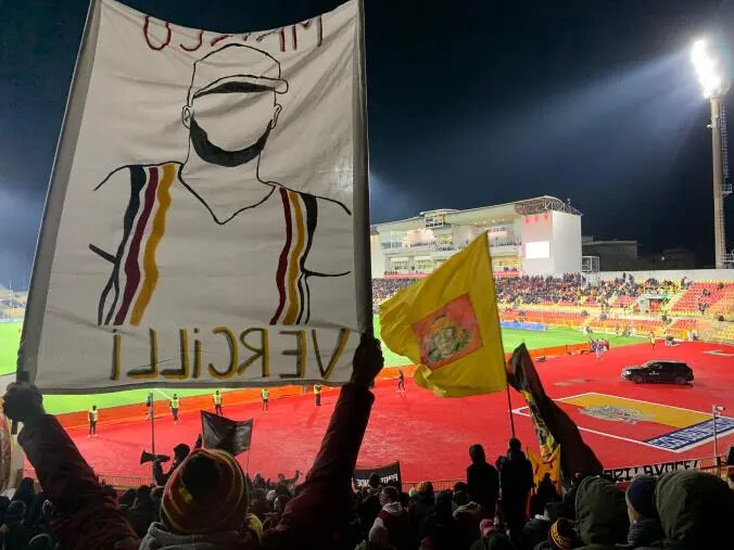 Una storia di catanzaresi emigrati, di chi non c'è più e dell'amore per i giallorossi images Una storia di catanzaresi emigrati, di chi non c'è più e dell'amore per i giallorossi