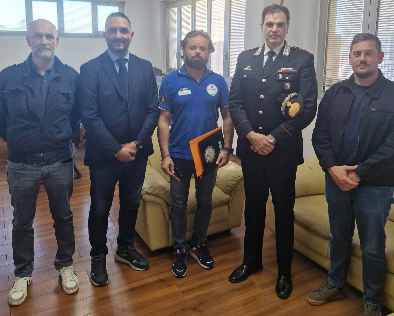 Unarma a Crotone tra confronto sindacale e memoria del colonnello Mambor