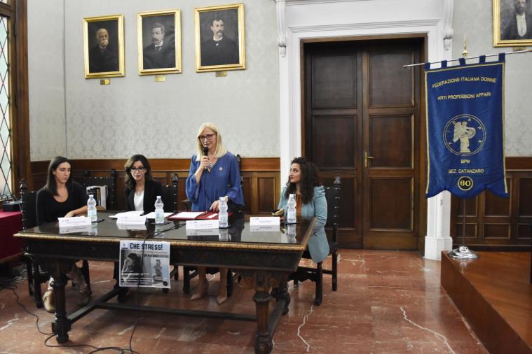 Catanzaro, la Fidapa inaugura l’anno sociale a Palazzo De Nobili con il metodo Mindfulness images Catanzaro, la Fidapa inaugura l’anno sociale a Palazzo De Nobili con il metodo Mindfulness
