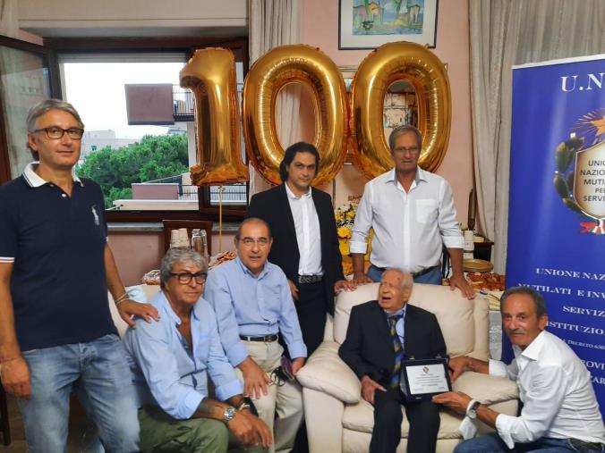 Catanzaro. Addio a Filippo Continolo: a settembre aveva festeggiato 100 anni  images Catanzaro. Addio a Filippo Continolo: a settembre aveva festeggiato 100 anni