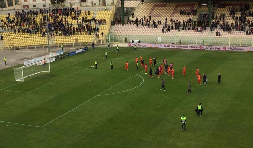 images CATANZARO vs MONOPOLI: 1-2 finale. Le Aquile perdono la prima in campionato