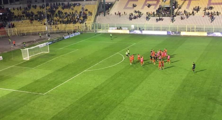images Catanzaro vs Potenza: 1-1 finale. Aquile lente e macchinose