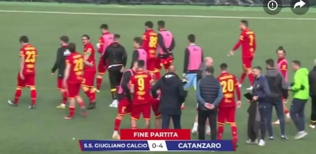 Serie C, GIUGLIANO vs CATANZARO: 0-4 finale images Serie C, GIUGLIANO vs CATANZARO: 0-4 finale
