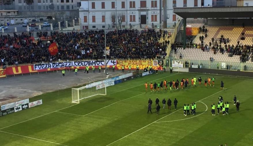 CATANZARO vs CAMPOBASSO: 3-0 finale. Bella prestazione dei giallorossi che risalgono al secondo posto images CATANZARO vs CAMPOBASSO: 3-0 finale. Bella prestazione dei giallorossi che risalgono al secondo posto