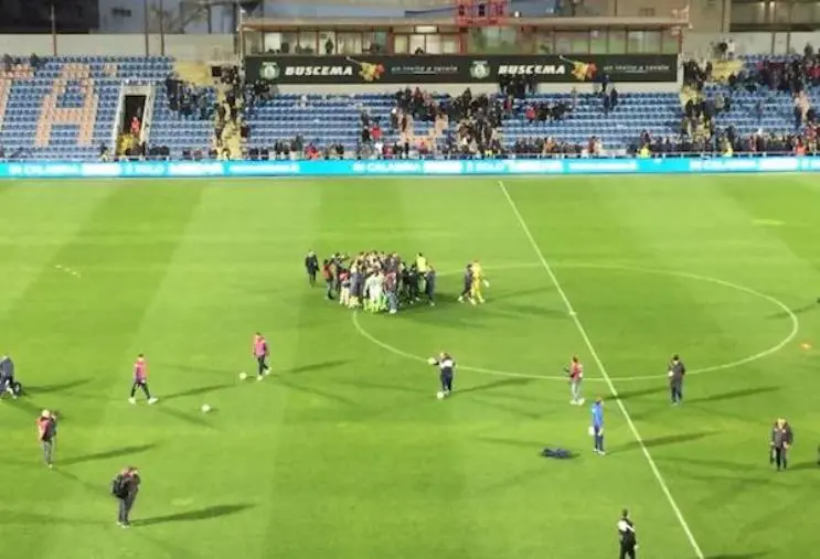 images Serie C, CROTONE vs CATANZARO: 1-1 finale