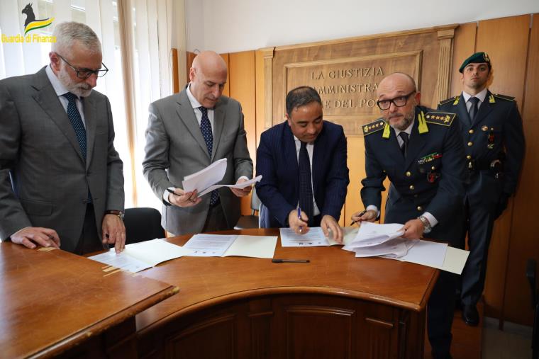 Crotone, siglato il protocollo a tutela delle risorse del Pnrr images Crotone, siglato il protocollo a tutela delle risorse del Pnrr