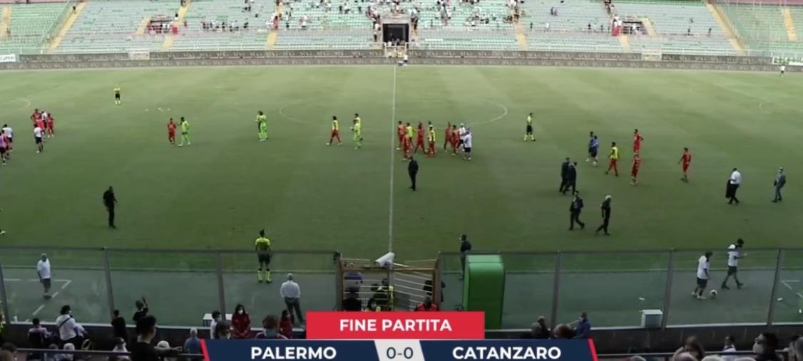 Palermo vs Catanzaro: 0-0 finale. Le Aquile conquistano un buon punto dopo una prestazione incoraggiante images Palermo vs Catanzaro: 0-0 finale. Le Aquile conquistano un buon punto dopo una prestazione incoraggiante