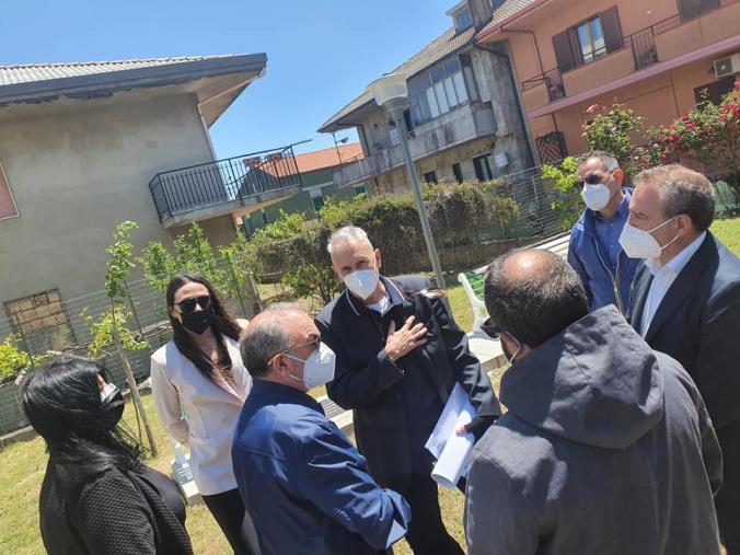 A Girifalco crescono gli "Alberi della legalità", all'iniziativa civica con le scuole anche l'assessore regionale De Caprio  images A Girifalco crescono gli "Alberi della legalità", all'iniziativa civica con le scuole anche l'assessore regionale De Caprio