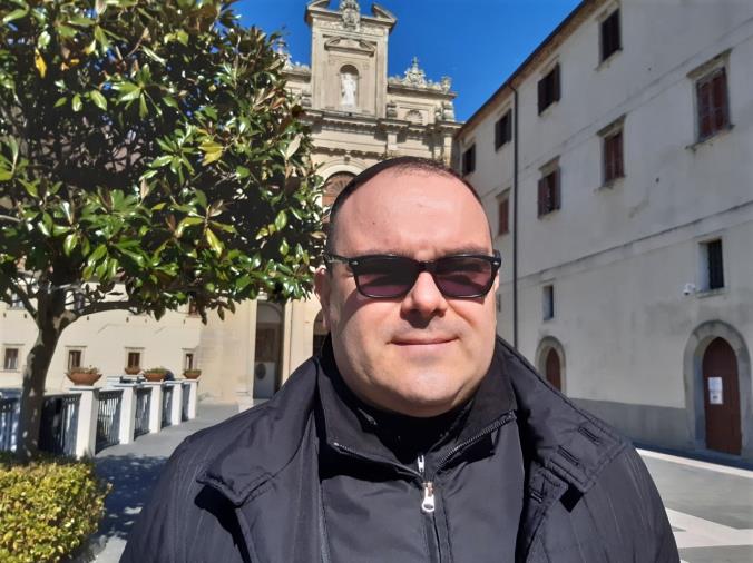 Tempo di strettissimo magro