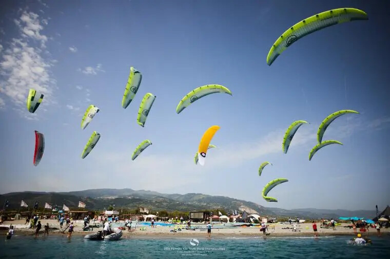 images Penultima giornata di gare per i Mondiali di Kitesurf - Formula Kite U21: i risultati 