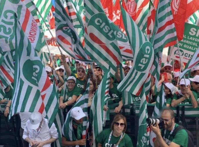 Stazione ferroviaria di Vibo-Pizzo, Gualtieri (Cisl): "Non può restare senza biglietteria" images Stazione ferroviaria di Vibo-Pizzo, Gualtieri (Cisl): "Non può restare senza biglietteria"