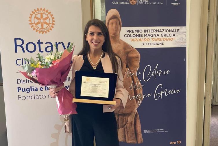 Giovani ricercatori, Barbara Di Noia si aggiudica il premio "Junior Magna Grecia" images Giovani ricercatori, Barbara Di Noia si aggiudica il premio "Junior Magna Grecia"