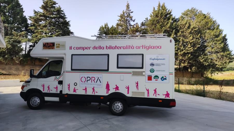 images Infortuni nei luoghi di lavoro, venerdì il Camper della bilateralità artigiana a Camigliatello