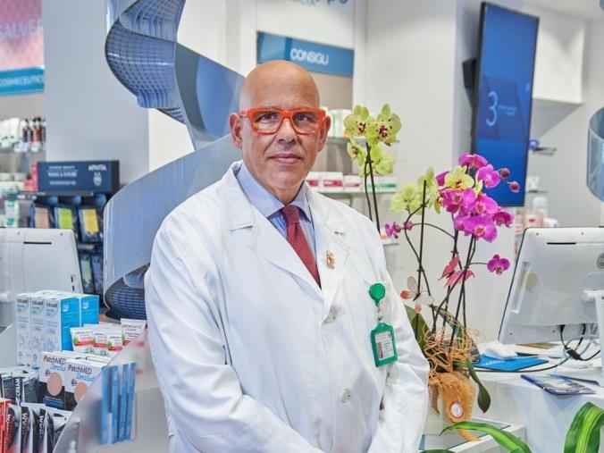 images Il ruolo delle farmacie nel dopo-covid. La riflessione del presidente di Federfarma Calabria, Enzo Defilippo 