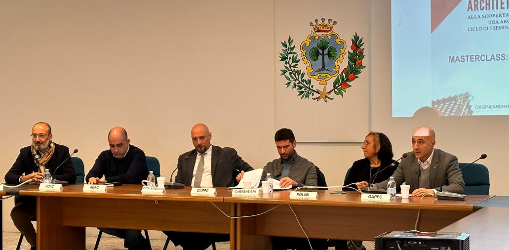 images Catanzaro, progetto "Architettura in 5 sensi": successo per il primo appuntamento