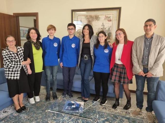 images Istruzione, studenti calabresi alle Olimpiadi di Astronomia. Princi: "Emblema di riscatto sociale"