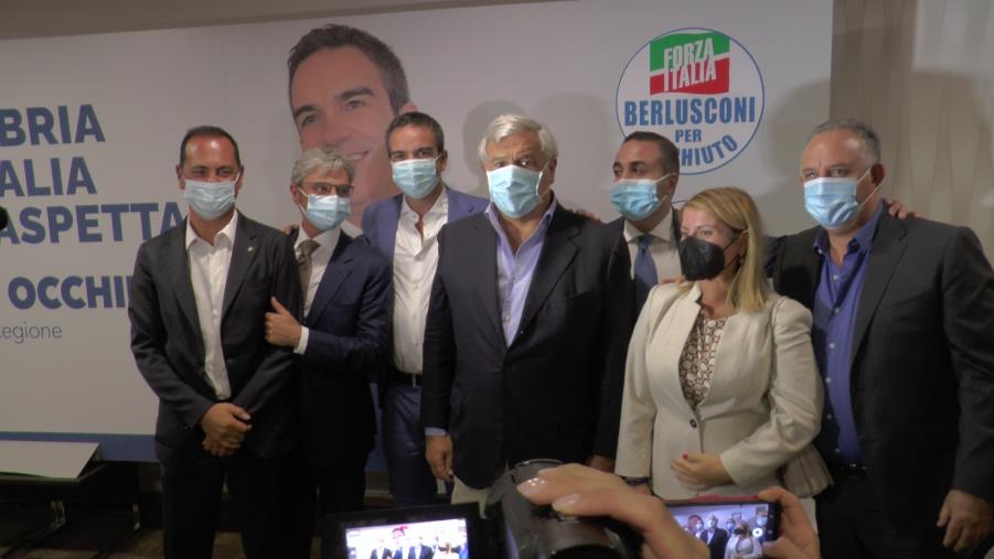 Regionali. Tajani lancia Occhiuto e gli azzurri: "Forza Italia sarà il primo partito in Calabria" images Regionali. Tajani lancia Occhiuto e gli azzurri: "Forza Italia sarà il primo partito in Calabria"