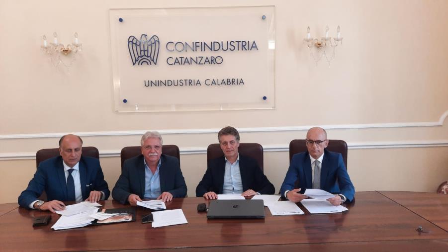 Al via l’intesa tra Unindustria Calabria e l’Academy Cadmo images Al via l’intesa tra Unindustria Calabria e l’Academy Cadmo