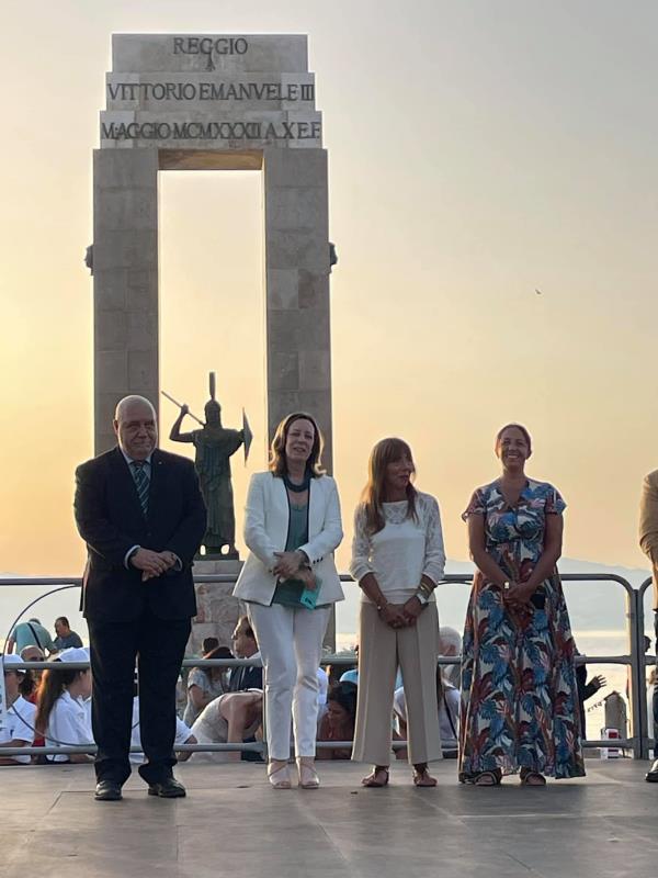Consegna delle benemerenze sportive a Reggio, Vono (IV): "Lo sport in Calabria ha bisogno di essere sostenuto" images Consegna delle benemerenze sportive a Reggio, Vono (IV): "Lo sport in Calabria ha bisogno di essere sostenuto"